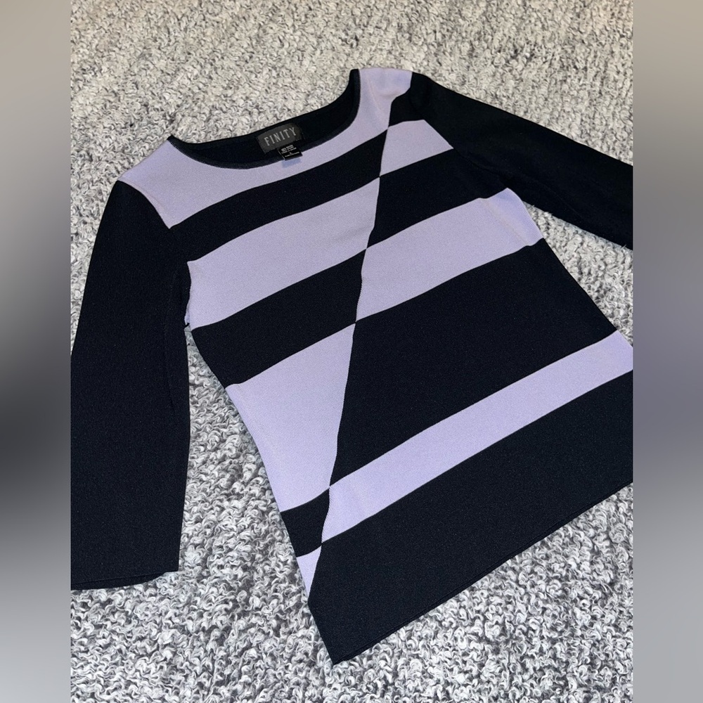 Finity sweater